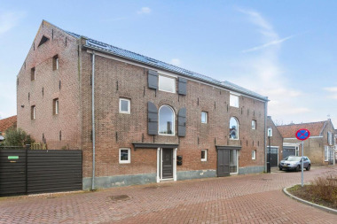 Vissersdijk 10, Middelharnis