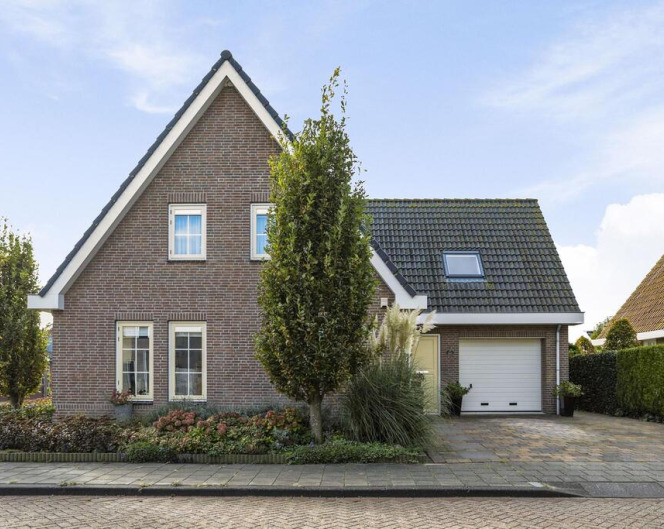 Blauwesteen 4, Ouddorp