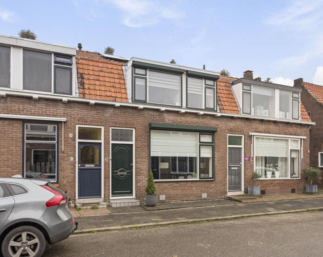 Dirk Bosstraat 18, Middelharnis