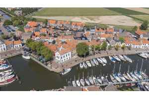 Vingerling 19A, Middelharnis