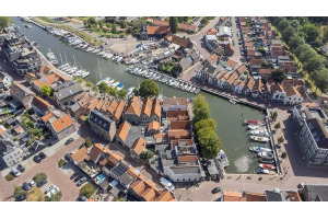 Vingerling 19A, Middelharnis
