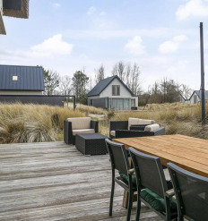 Ridderstee 102, Ouddorp