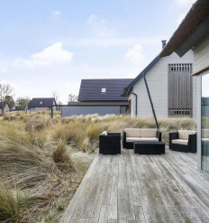 Ridderstee 102, Ouddorp