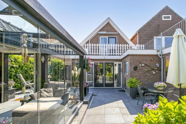 Nieuwstraat 37, Oude-Tonge
