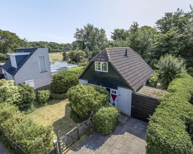 Noordzeepark-Oosterplaat 24, Ouddorp