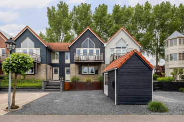 Dieklaan 21, Middelharnis