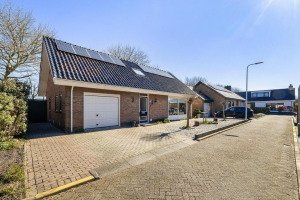 Spreeuwenstein 10, Ouddorp