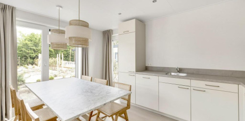 Carlington Newport 6, Ouddorp