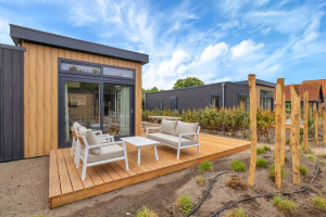 Carlington Newport 6, Ouddorp