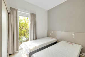 Carlington Newport 6, Ouddorp