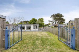 Duinakker 10, Ouddorp