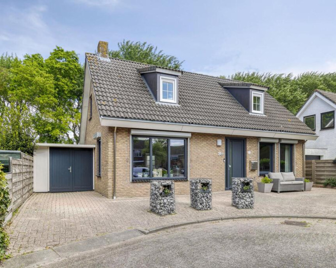 Rustburg 52, Ouddorp