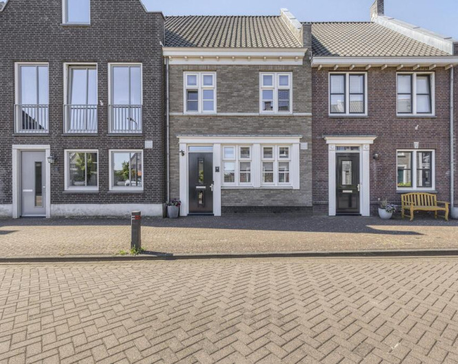 Nieuwe Oostdijk 4, Goedereede