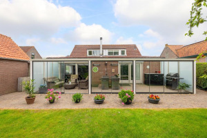 Vrouwtjesweg 52, Stad aan 't Haringvliet