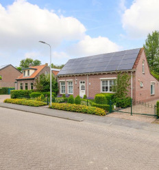 Vrouwtjesweg 52, Stad aan 't Haringvliet