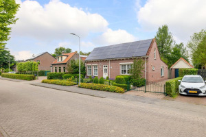 Vrouwtjesweg 52, Stad aan 't Haringvliet