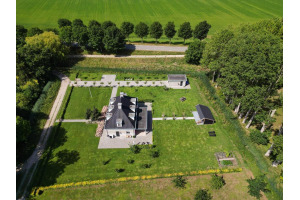 Westdijk 30-b, Dirksland
