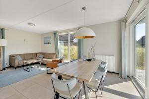 de Duinen 414, Ouddorp