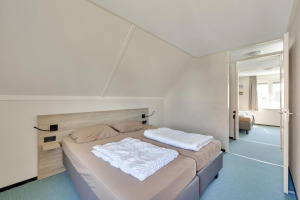 de Duinen 414, Ouddorp