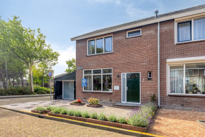 Cichoreilaan 1, Ouddorp
