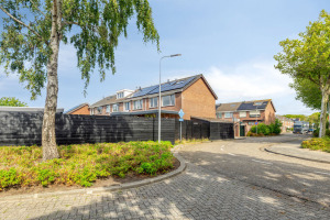 Cichoreilaan 1, Ouddorp