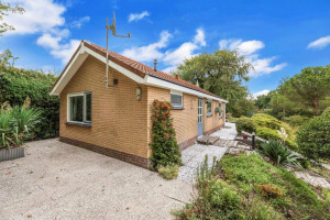 West Nieuwlandseweg 5, Ouddorp