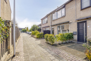 Nachtegaalstraat 10, Sommelsdijk