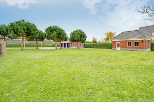 Molenweg 15, Oude-Tonge